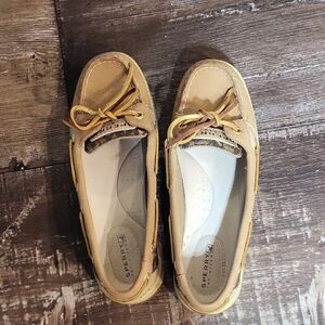 Sperry Women's Light Brown Leather Moccasin Boat Shoes